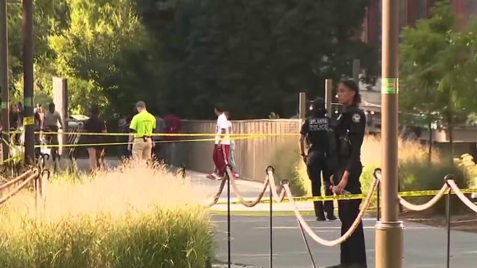 Man dies in stabbing near Kroger on Atlanta Beltline; 1 arrested