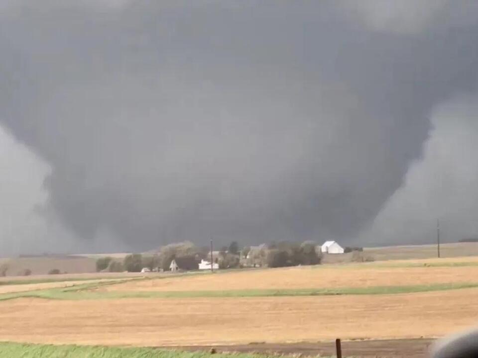 First Nebraska, Now Iowa—’Violent’ Tornado Rips Through Minden