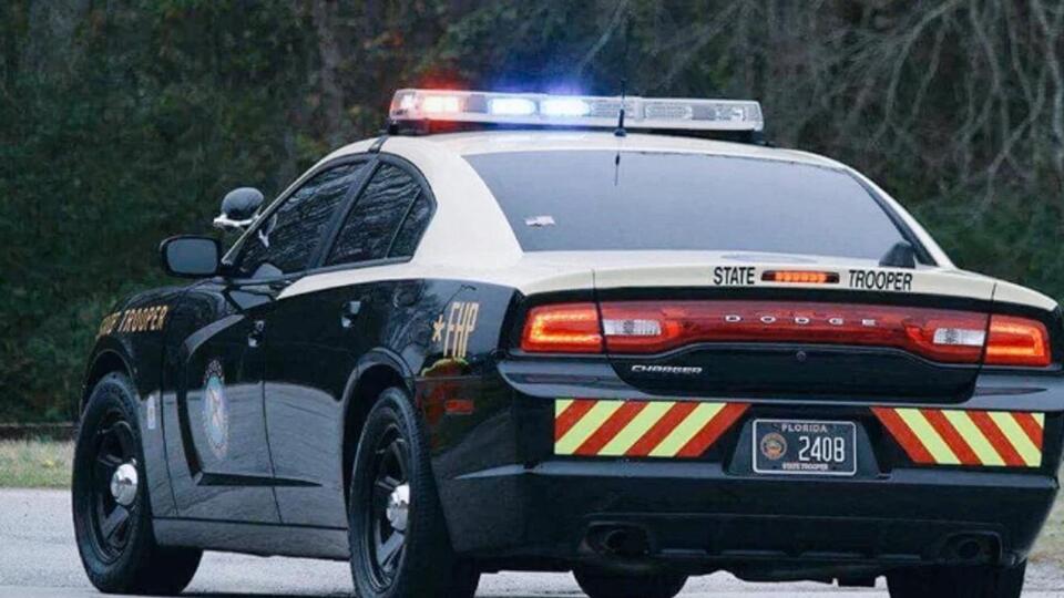21-year-old man cited after running stop sign, crashing into Escambia ...