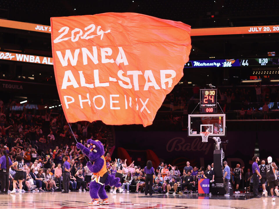 Wnba all star voting stars on june 13th
