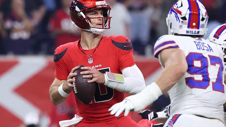 Tyler Batty Injury Screams for Vikings to Add Joey Bosa