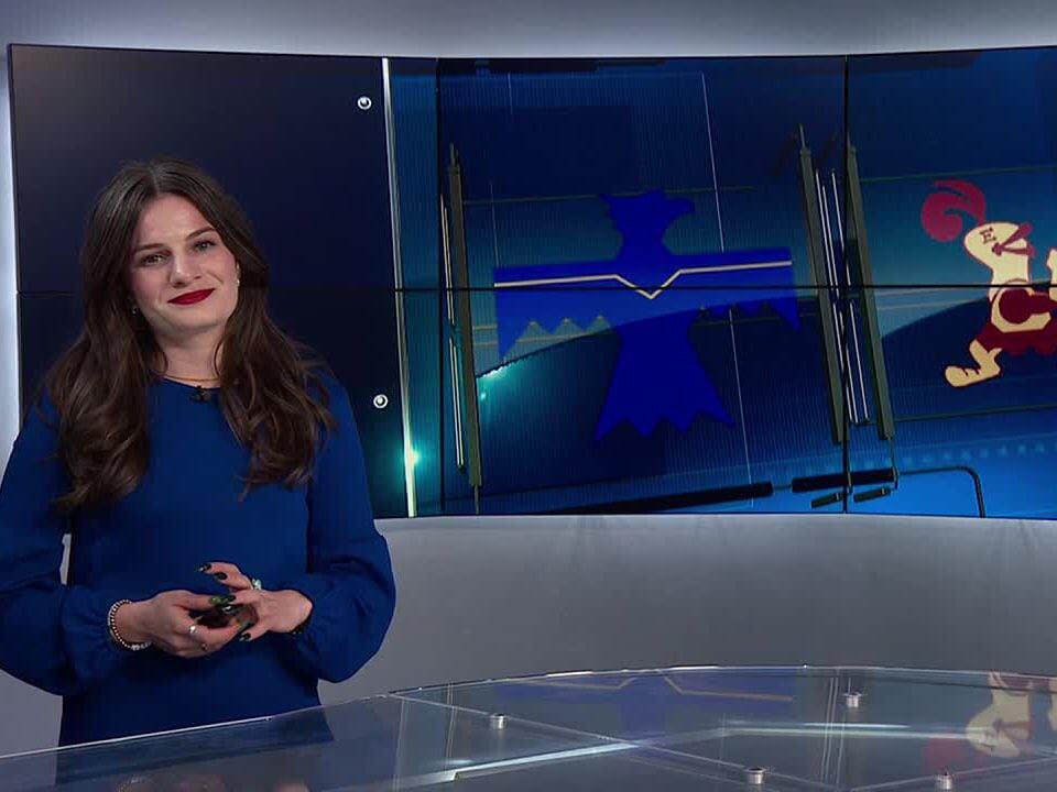 Baraboo softball makes history, winning first softball game played at