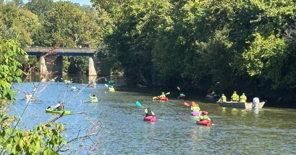 Yaking 5K brings a splash of color to the South Fork