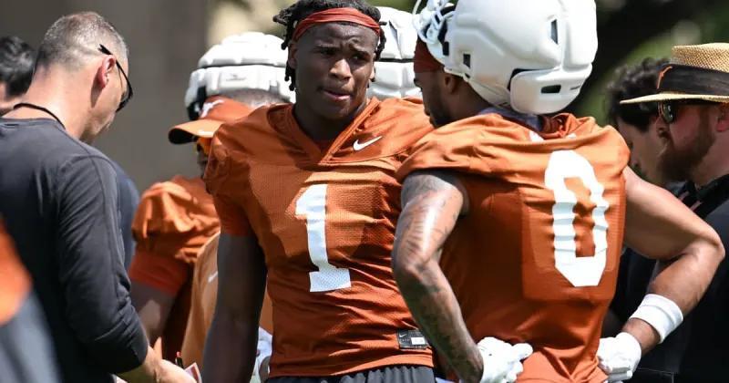 The Top 10 Texas Football Number Duos - NewsBreak
