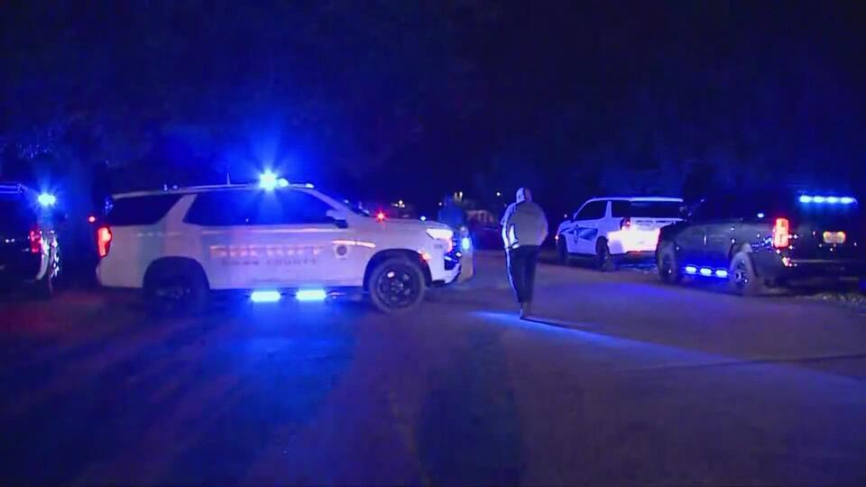 Medical helicopter crashes killing 3 people in Kentucky - NewsBreak