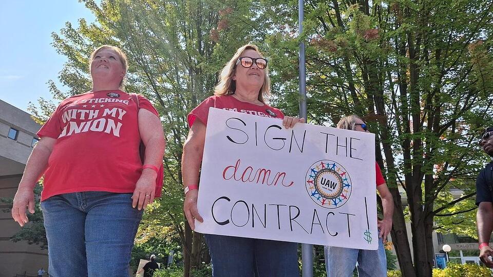 Text Messages Deleted. Allegations Fabricated. How Deep Does the UAW ...