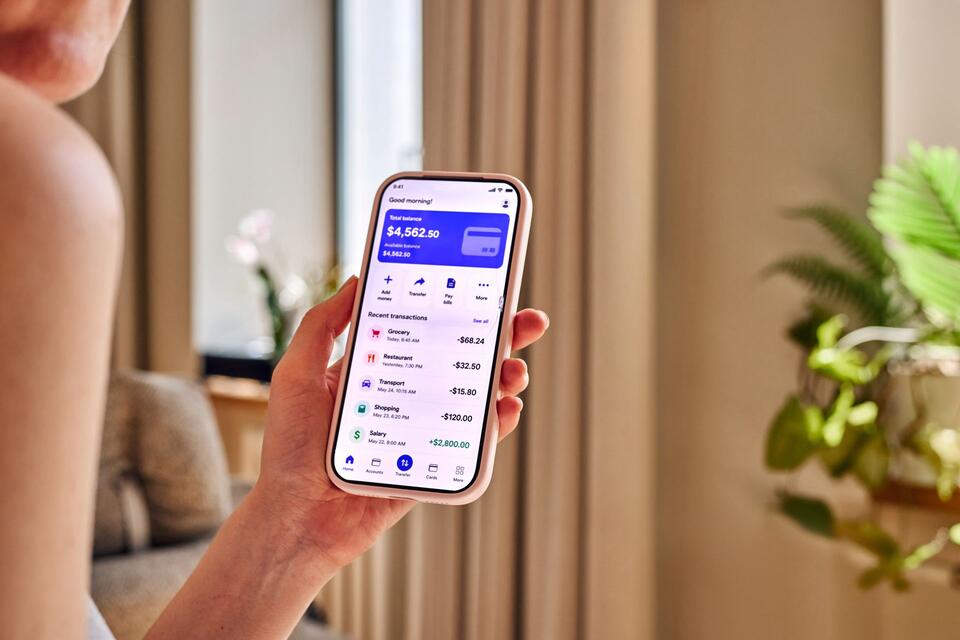 Starling Bank launches 5% easy-access saver – is it worth it? - NewsBreak
