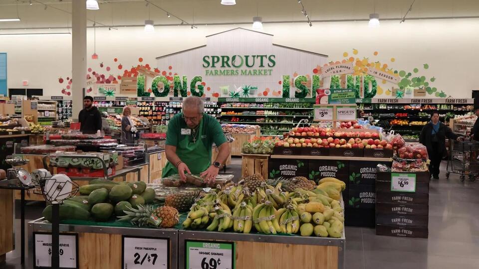 Sprouts confirms New England debut set for 2028