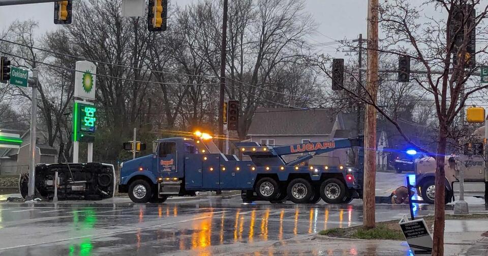 Police respond to rollover crash in Decatur - NewsBreak
