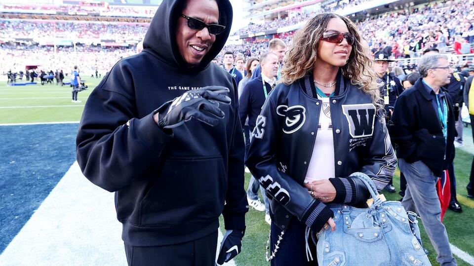 Blue Ivy Carter Is Mom Beyonce's Mini-Me at 2026 Super Bowl With Jay-Z ...