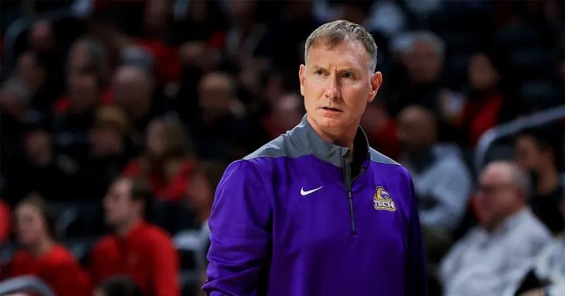 Tennessee Tech coach, former SEC assistant John Pelphrey announces wife ...