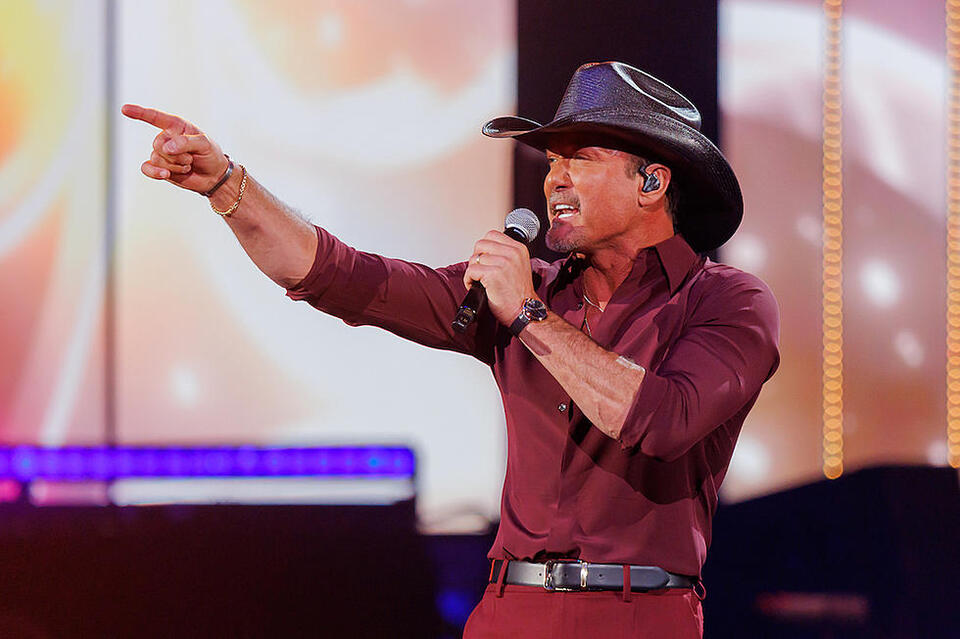 Tim Mcgraw Adds 11 New Dates to His ‘Standing Room Only’ Tour - NewsBreak
