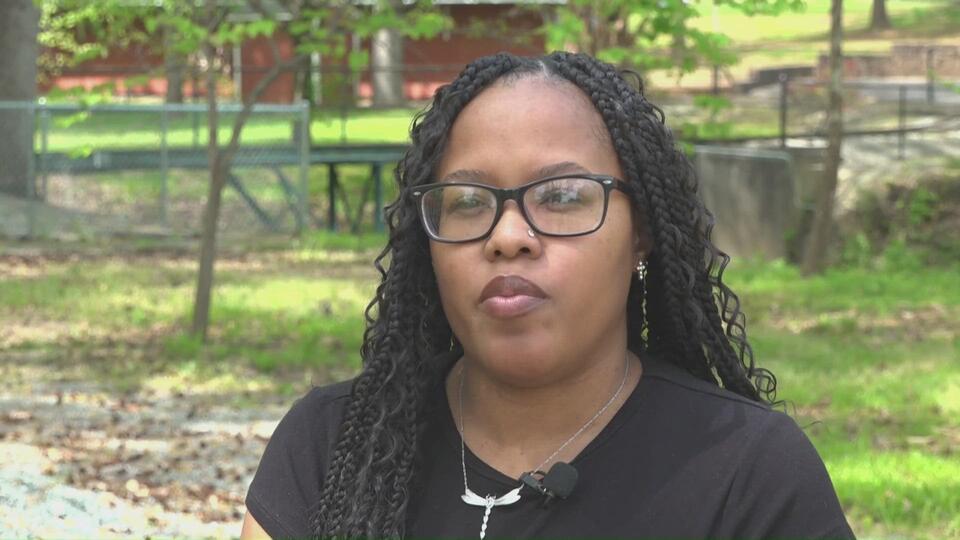 Mom demands answers after teacher's aide allegedly pushes 7-year-old ...