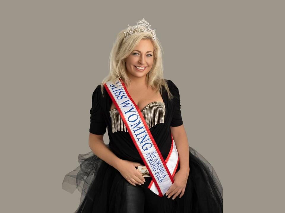 Miss Wyoming America Strong Gena Jensen Is Las Vegas-bound With A ...