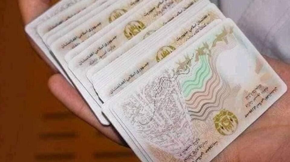 Afghanistan issues 18.3M digital IDs as returnees face documentation ...