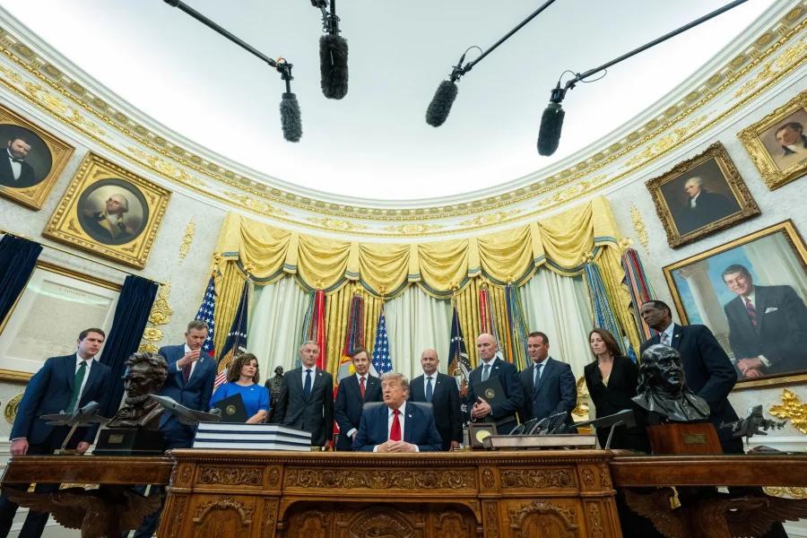 Trump signs order shrinking monuments, angering environmentalists