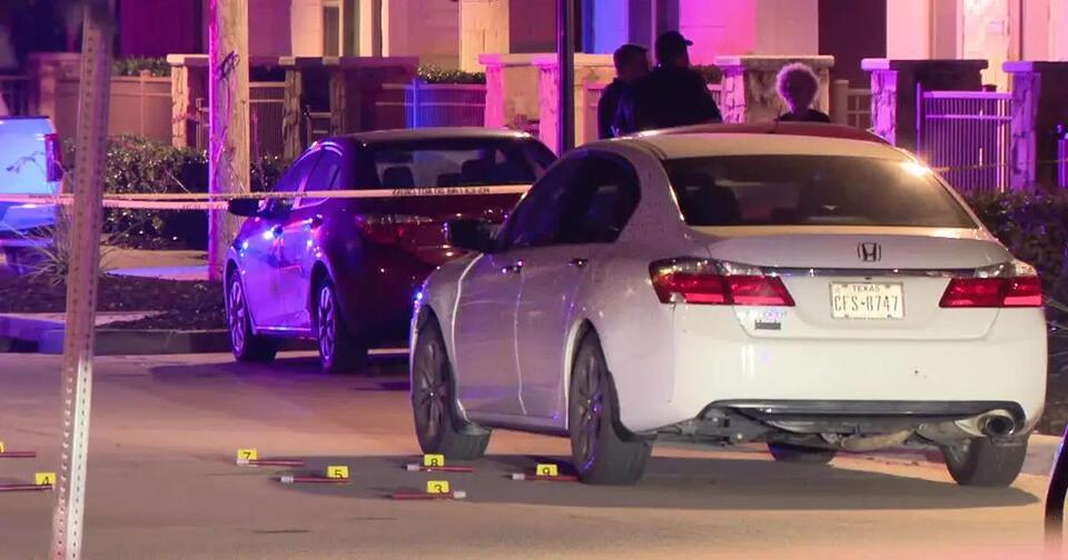 Fort Worth shooting: Man found dead in road; person of interest in ...