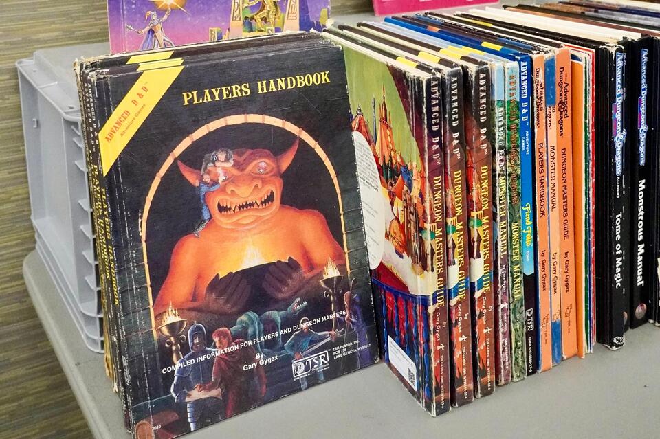 D&D admits it can't keep up with fans' appetites, and is deputizing other companies to create official add-on content