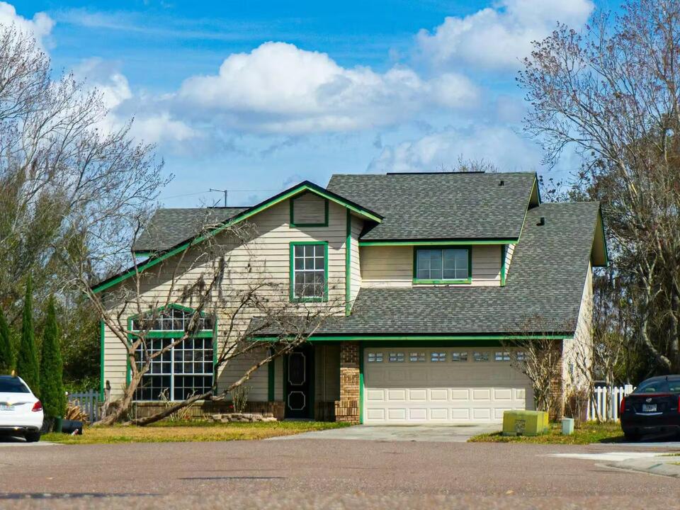 Here's the income it takes to be middle class in Fort Worth right now ...