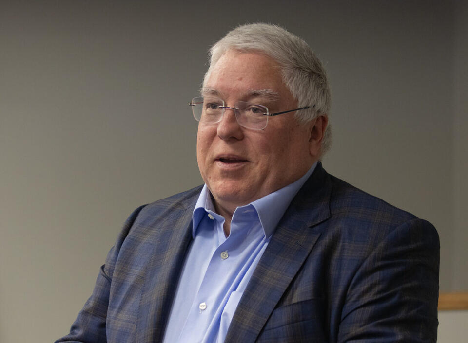 Gov. Patrick Morrisey visits WVU Medicine Camden Clark to discuss Rural ...