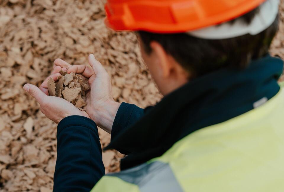 Unilin launches 'world’s first MDF' with up to 25% recycled wood fibers ...