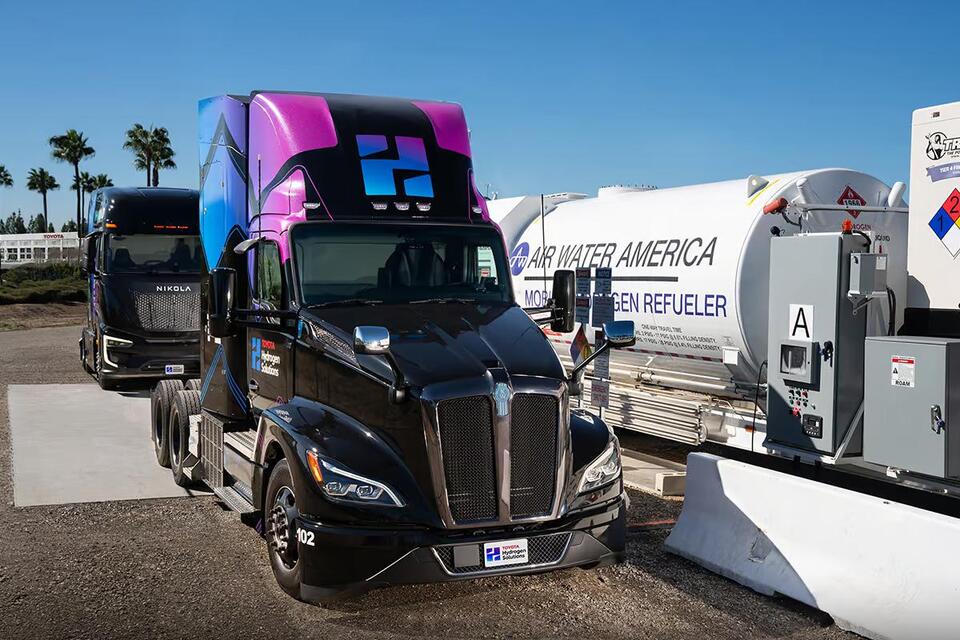 Toyota Demonstrates Eight-Minute Hydrogen Truck Refueling - NewsBreak