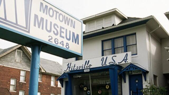The Largest Splash Pad In Michigan Is In Metro Detroit And Taking Reservations News Break