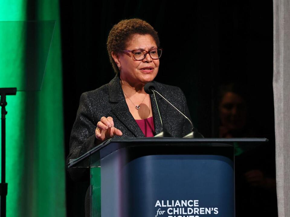 Mayor Bass vows to boost school safety after stabbing near LA High School