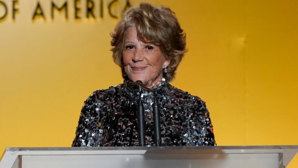 Linda Lavin, Tony Award-winning actress and star of sitcom 'Alice ...