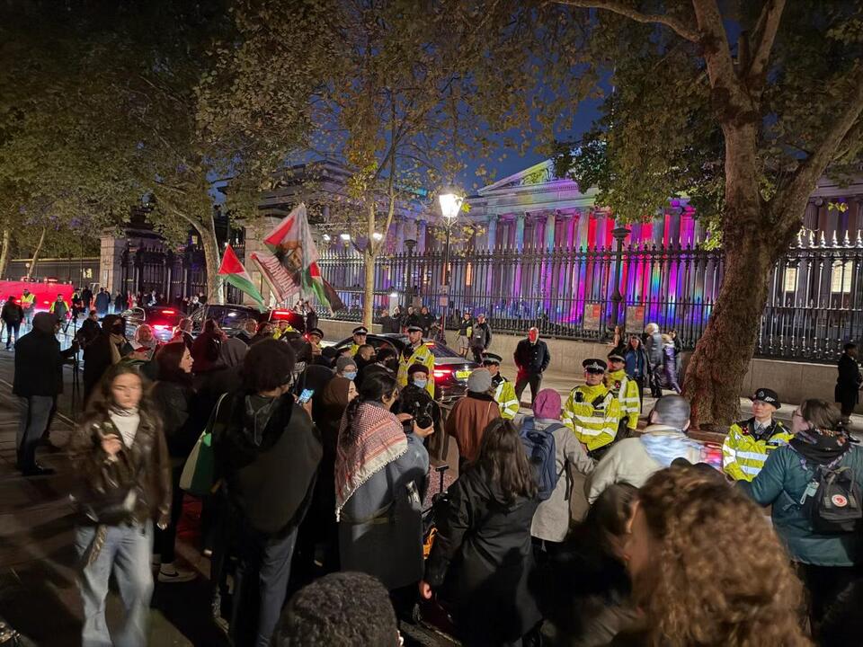 British Museum’s Red Ball sparks Energy Embargo for Palestine protests ...