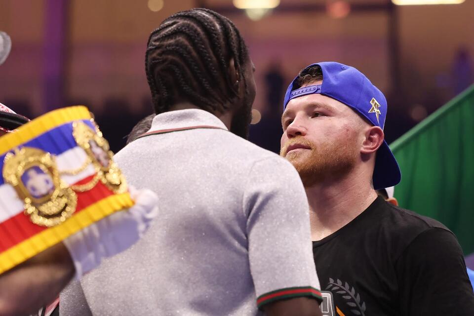 Is Canelo vs Crawford free on Netflix tonight? NewsBreak