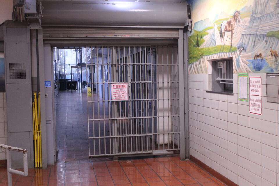 Apparent suicide at Springfield prison continues high number of inmate ...