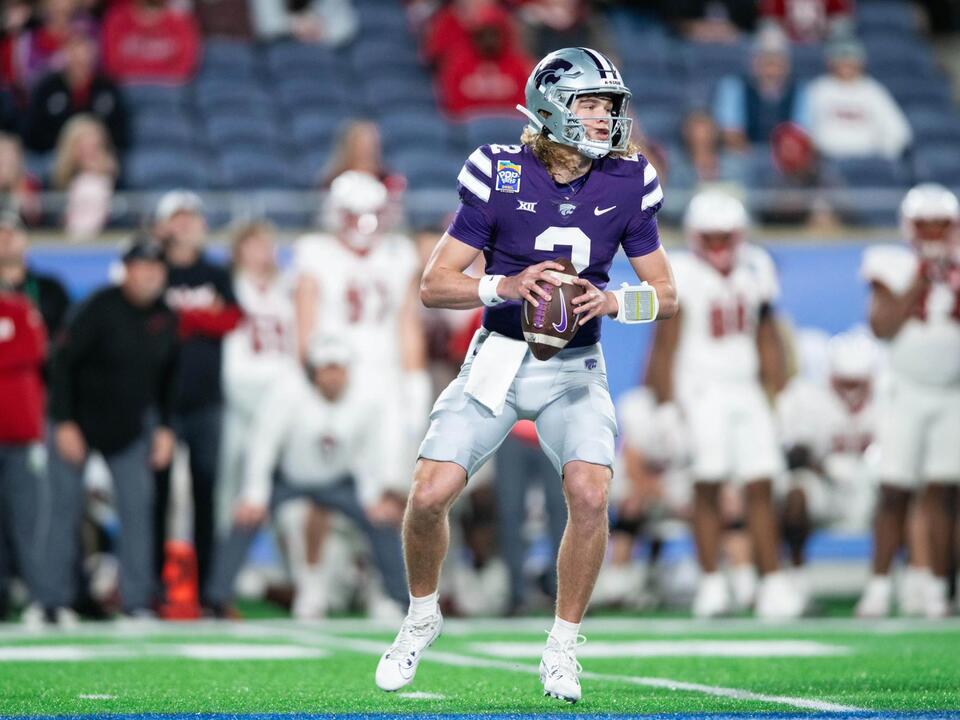 Freshman QB Avery Johnson leads Kansas State past N.C. State in Pop