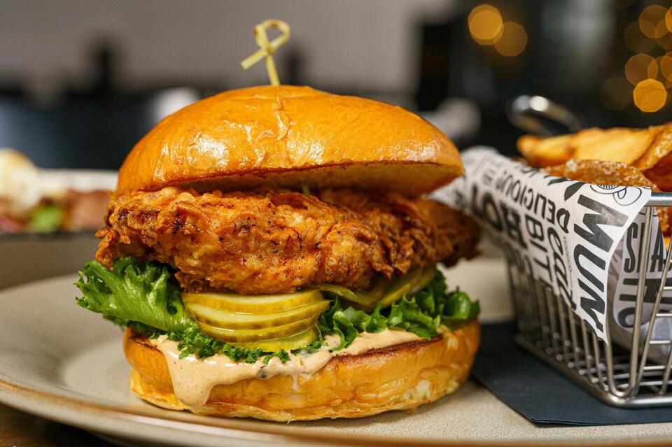 Unique Chicken Joint in Massachusetts Makes the Absolute Best Chicken ...