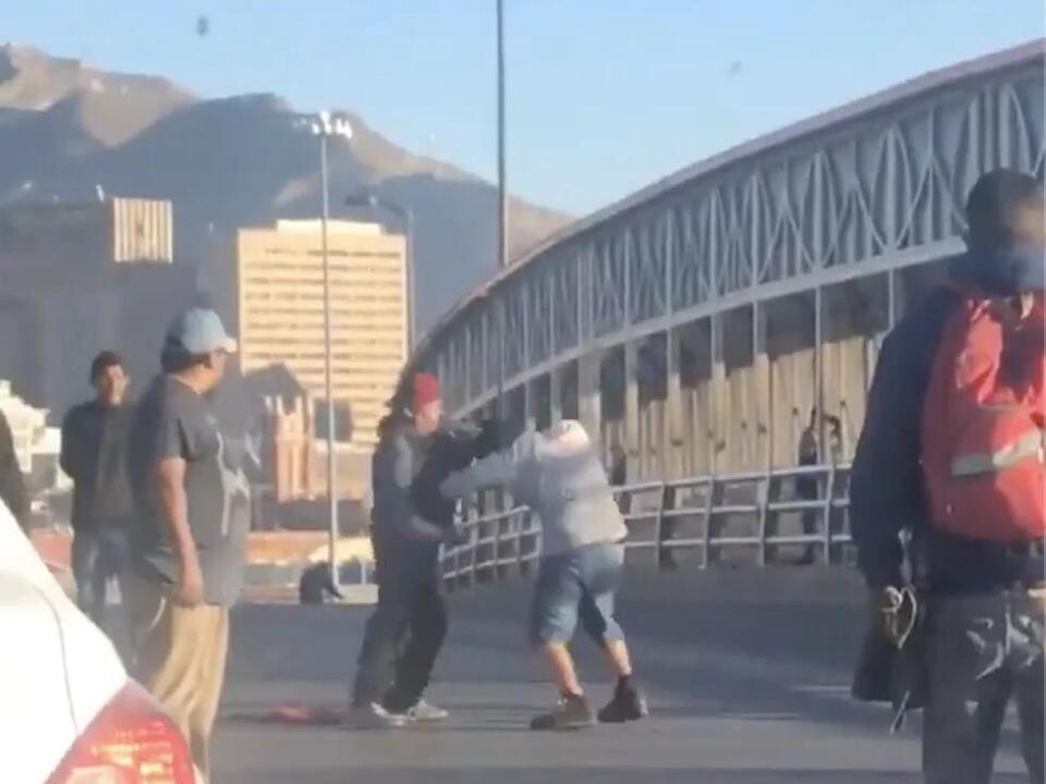 El Paso psychologist compares waiting in line to cross the border to