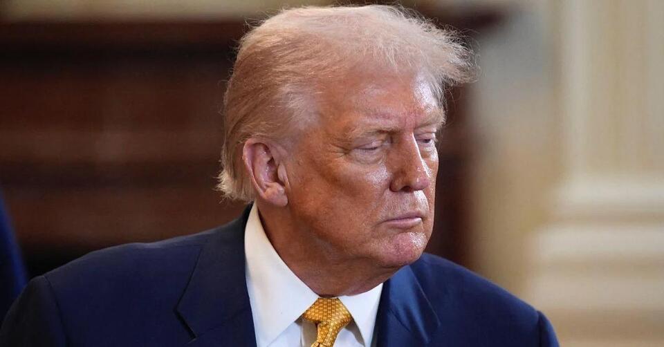 Trump appears to fall asleep during White House event - NewsBreak