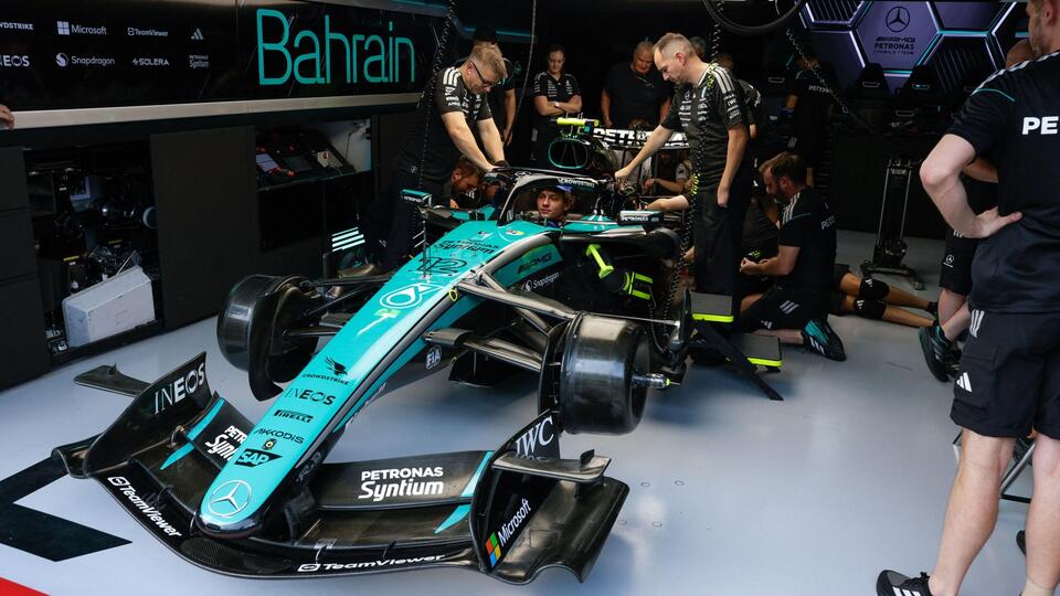 Mercedes upgrades leave ‘question we need to answer’ in Singapore ...