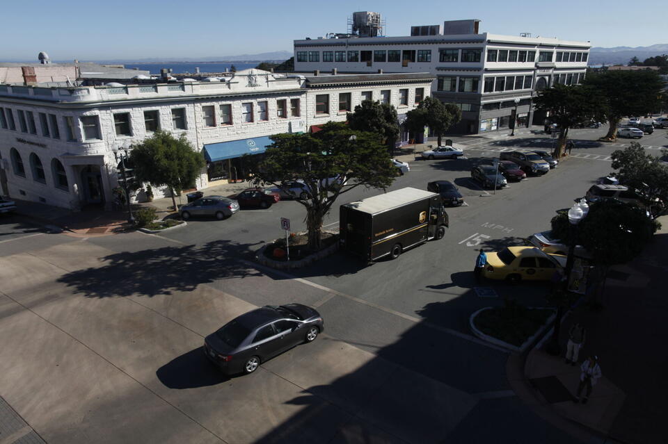 Pacific Grove voters to decide on sales tax increase through Measure R.