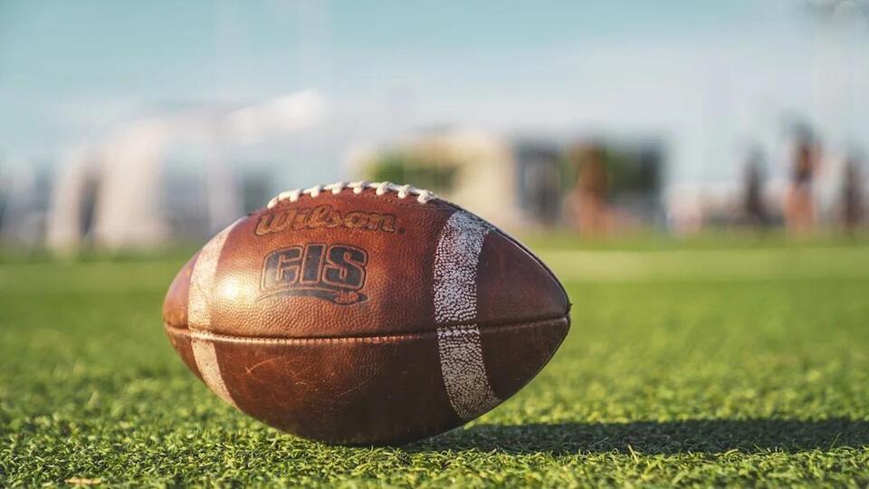 High school football player dies after suffering brain injury during ...