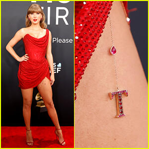 Taylor Swift's Grammys 2025 Dress Features Sneaky 'T' Detail - See the