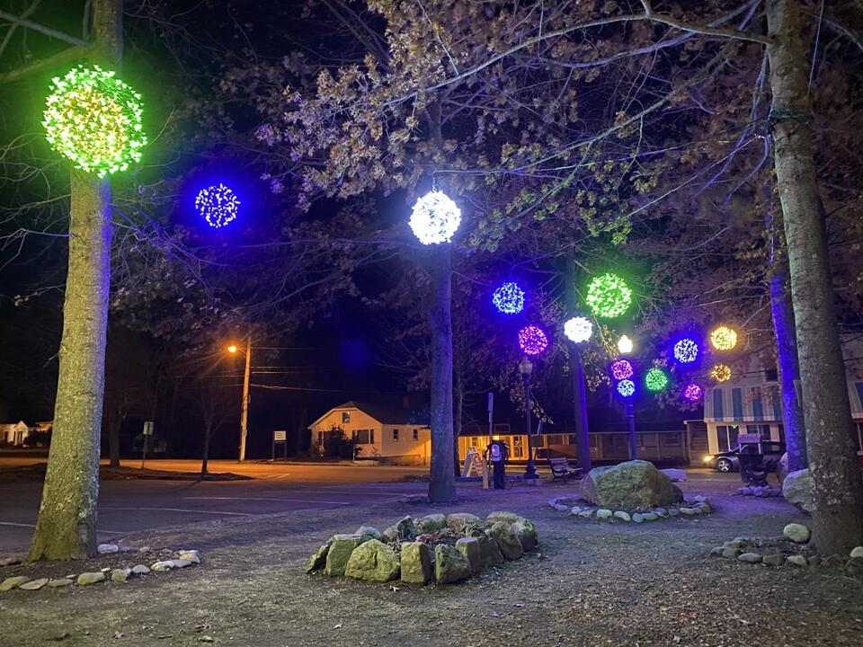 Versant Power sponsors community lighting installation in Downtown ...
