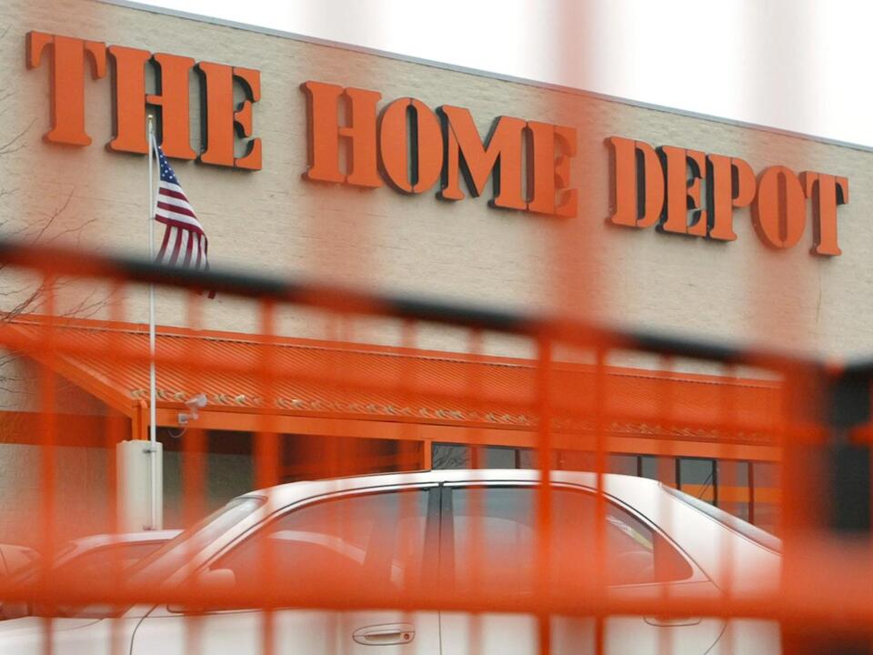 Fake bomb threat at Home Depot store in St. Clair County prompts evacuation, investigation