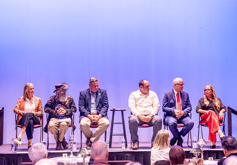 8 candidates contend for 3 seats on Vero Beach City Council
