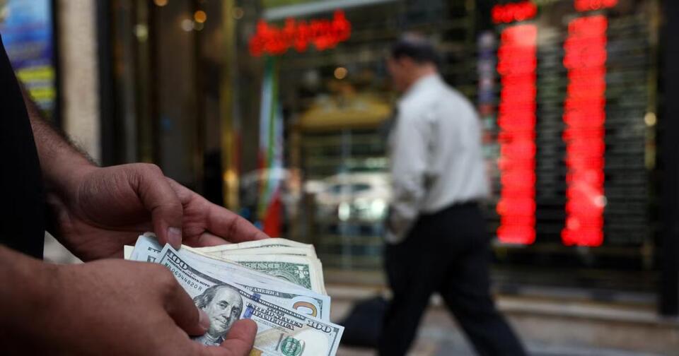 Iran's security crackdown on currency market Intensifies - NewsBreak
