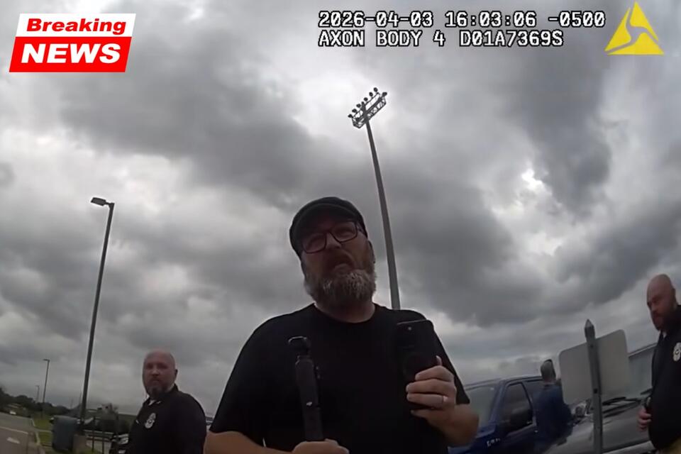 During a “First Amendment audit” at an Okla. facility, BWC depicts a ...