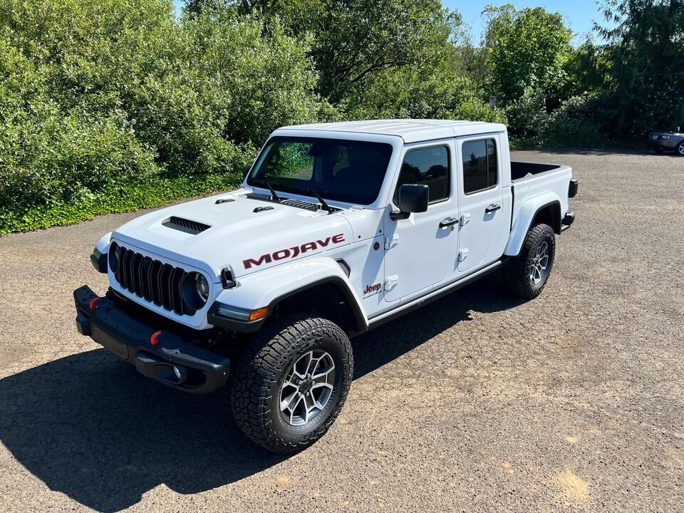2024 Jeep Gladiator is two trucks in one