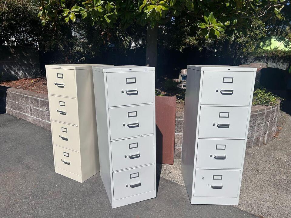 🎁 Community Freebies Around Santa Rosa — Practical Finds & Garden Goods ...