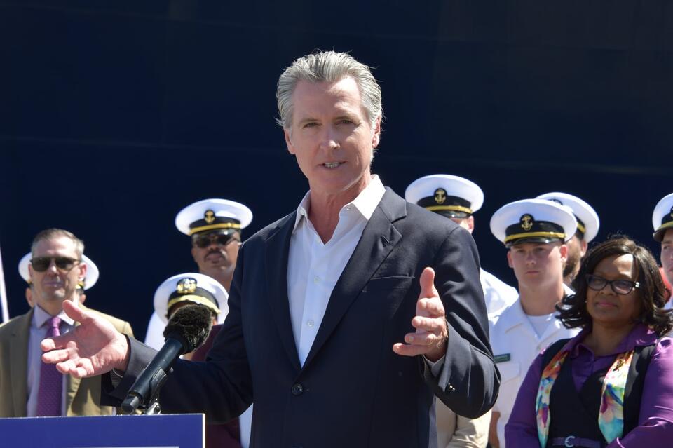Gov. Gavin Newsom announces shipbuilding award in Vallejo for Mare ...