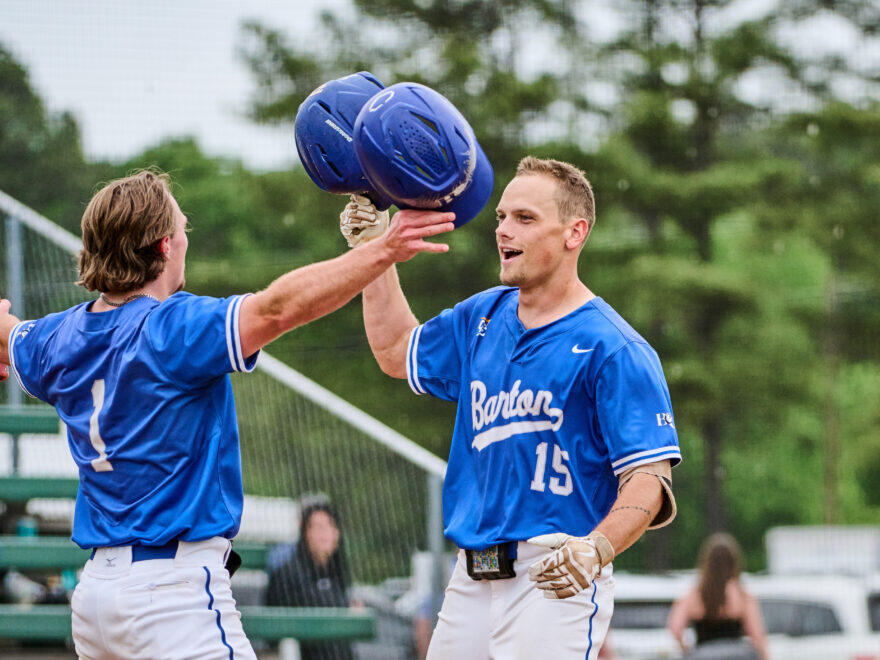 Bulldogs sweep Hawks in finale, ready to go to Gastonia