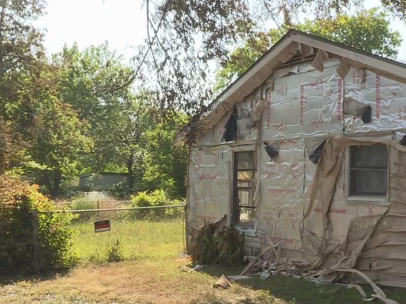 Residents demand answers from Lacy Lakeview city council after failed